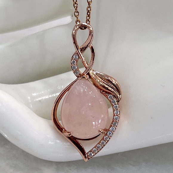 Jewelry - Galilea Rose Quartz Diamond Rosetone Pendant Necklace